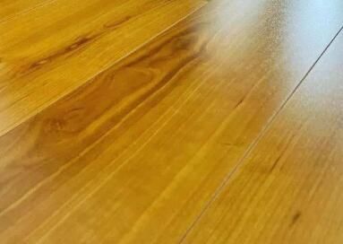 地板打蠟的時候要注意什么呢？