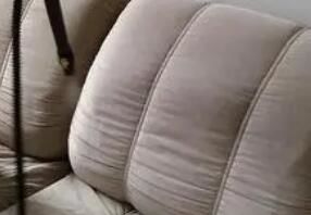 在進(jìn)行家具保潔作業(yè)的時(shí)候，要注意什么呢？