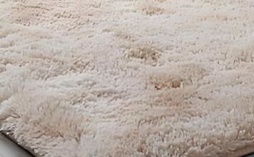 在使用地毯的時候，應(yīng)注意什么呢？